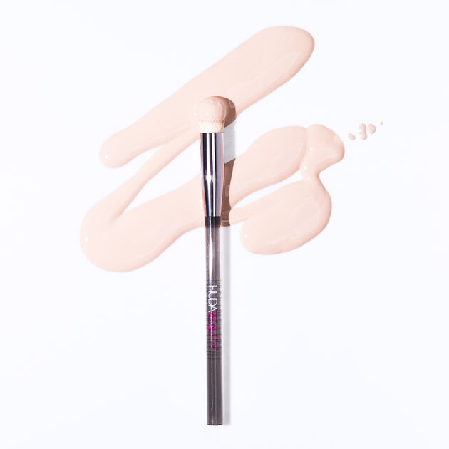 Conceal & Blend Complexion Brush, , hi-res